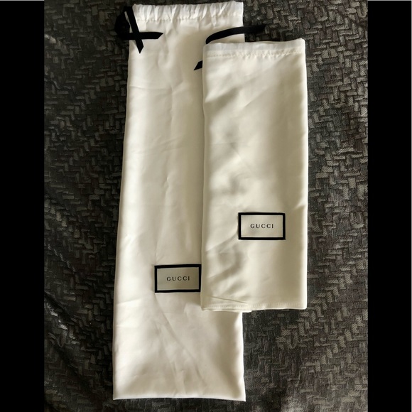 Medium ( only) Gucci Dust Bags for Purses / Clothing Silk 15.5 x 14” - Picture 1 of 4